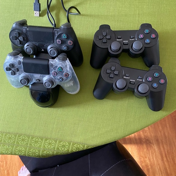 PlayStation 4, 4 controls,mortal combat xl,sniper,just cause 4,genesis,crew2 - Picture 3 of 5